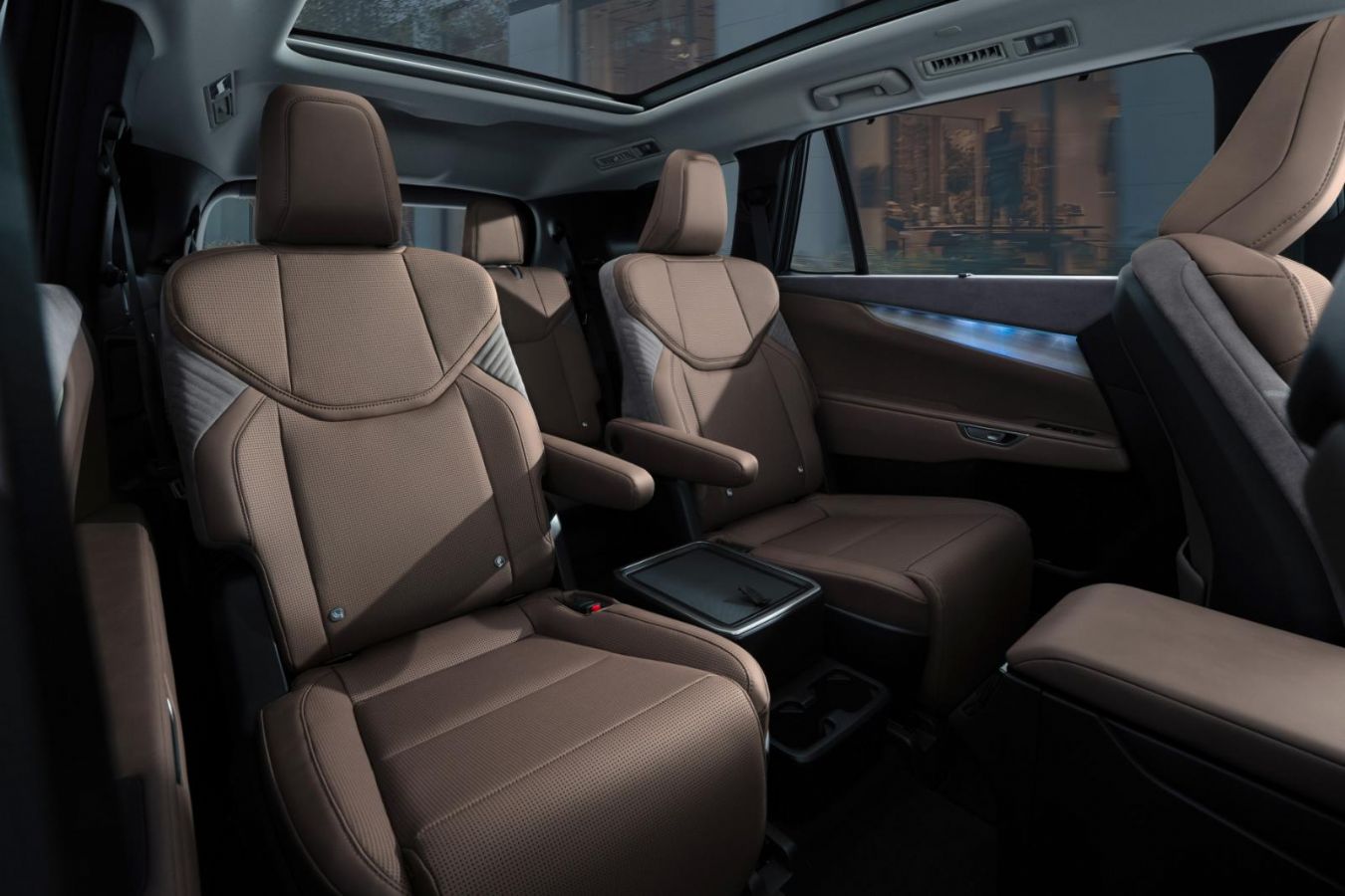 Lexus ΤΖ: Αποκάλυψη για το νέο 6θέσιο SUV με 408 άλογα 